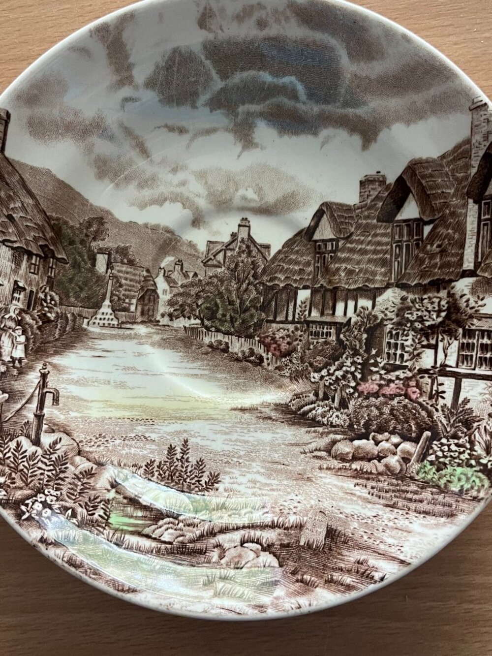 Johnson Brothers OLd English Countryside Cream Soup Saucer 7" brown
